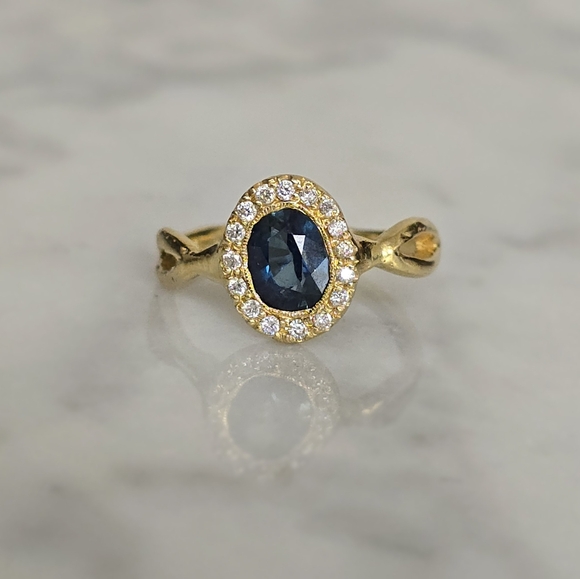 COMMUNION BY JOY 18K Yellow Gold Sapphire with Diamond Halo Ring Size 5 - Picture 3 of 8